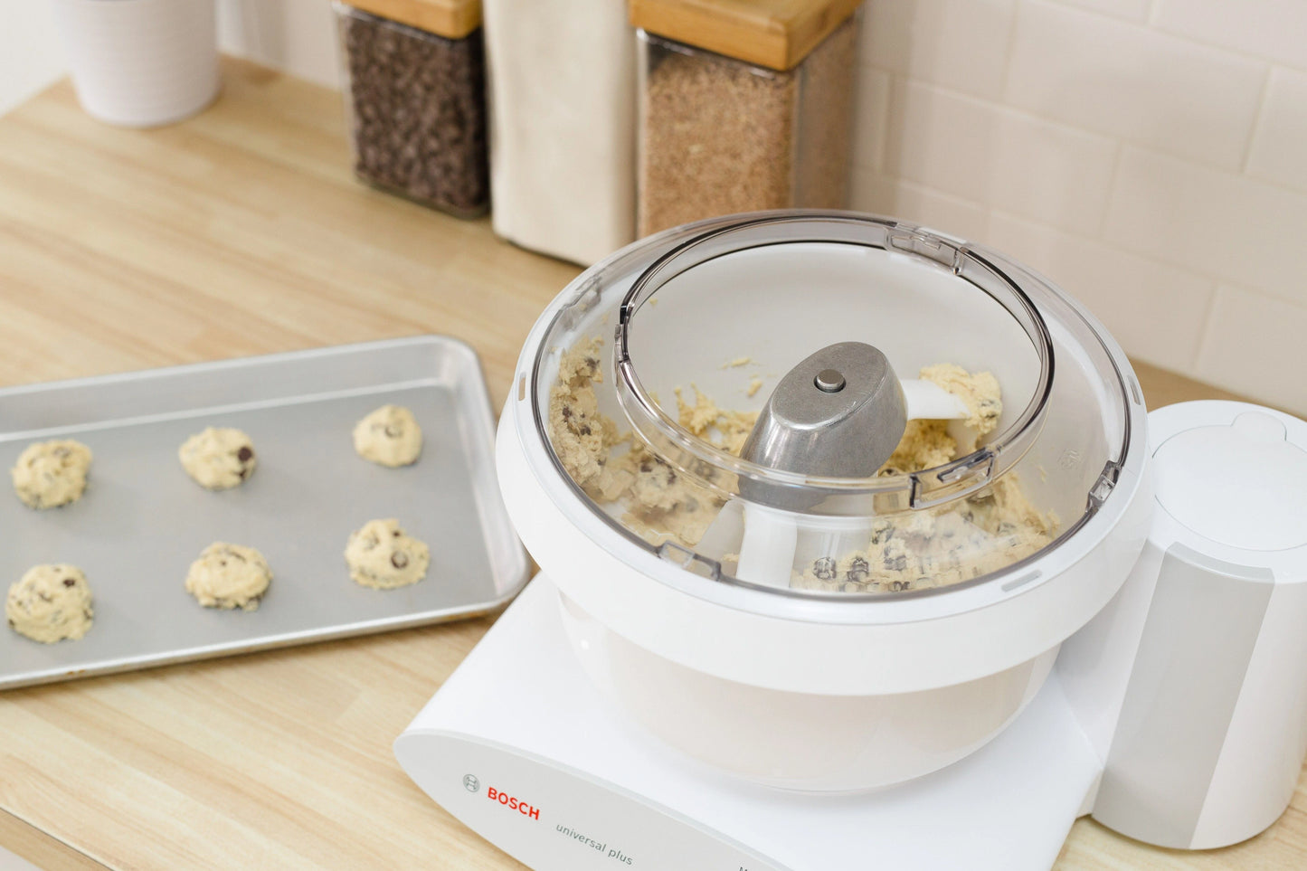 Bosch universal plus mixer + stainless steel bowl