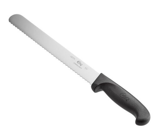 Serrated knife