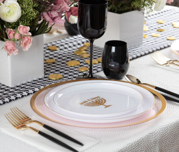 6.3 In. Hanukah Gold Menorah Plastic Disposable Dessert Plates - 10 ct.