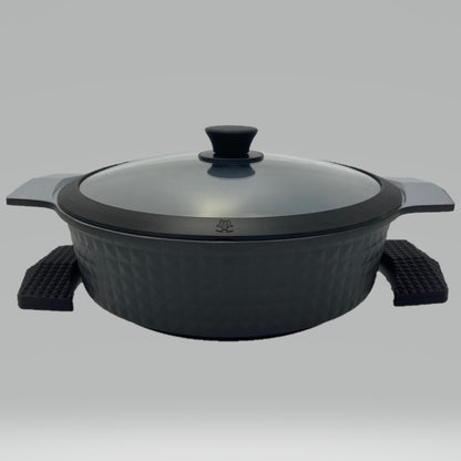 4.5 Quart Ceramic Non-Stick Diamond Cut Low Casserole Pot - Black