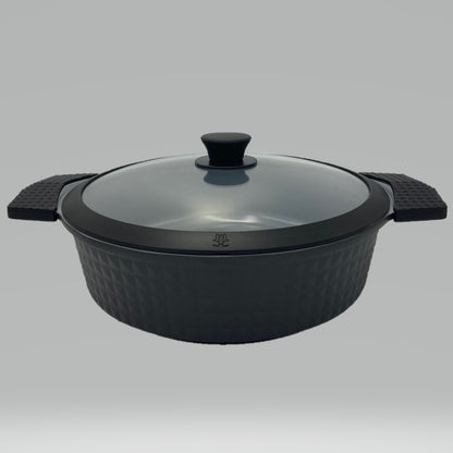 4.5 Quart Ceramic Non-Stick Diamond Cut Low Casserole Pot - Black