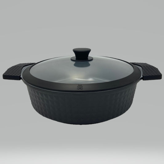 4.5 Quart Ceramic Non-Stick Diamond Cut Low Casserole Pot - Black