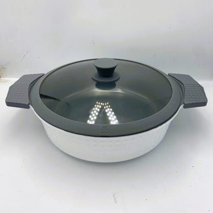 4.5 Quart Ceramic Non-Stick Diamond Cut Low Casserole Pot with Lid - White