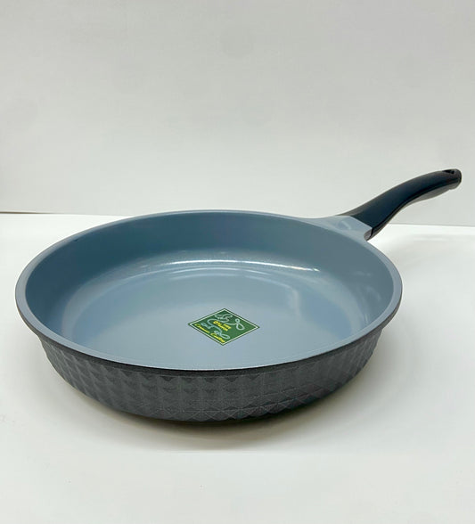 11" Inch Ceramic Non-Stick Fry Pan Diamond Cut - Black