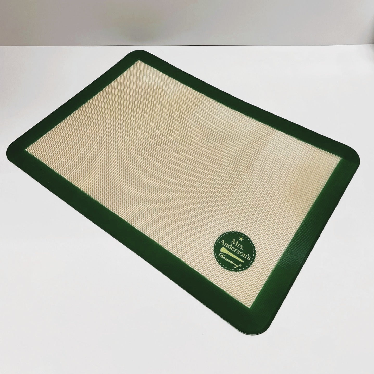 U.S. Half Size Non-Stick Silicone Baking/ Roasting Mat - 11 5/8" x 16 1/2"