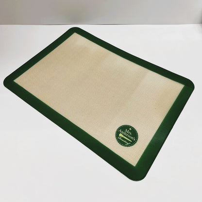 U.S. Half Size Non-Stick Silicone Baking/ Roasting Mat - 11 5/8" x 16 1/2"