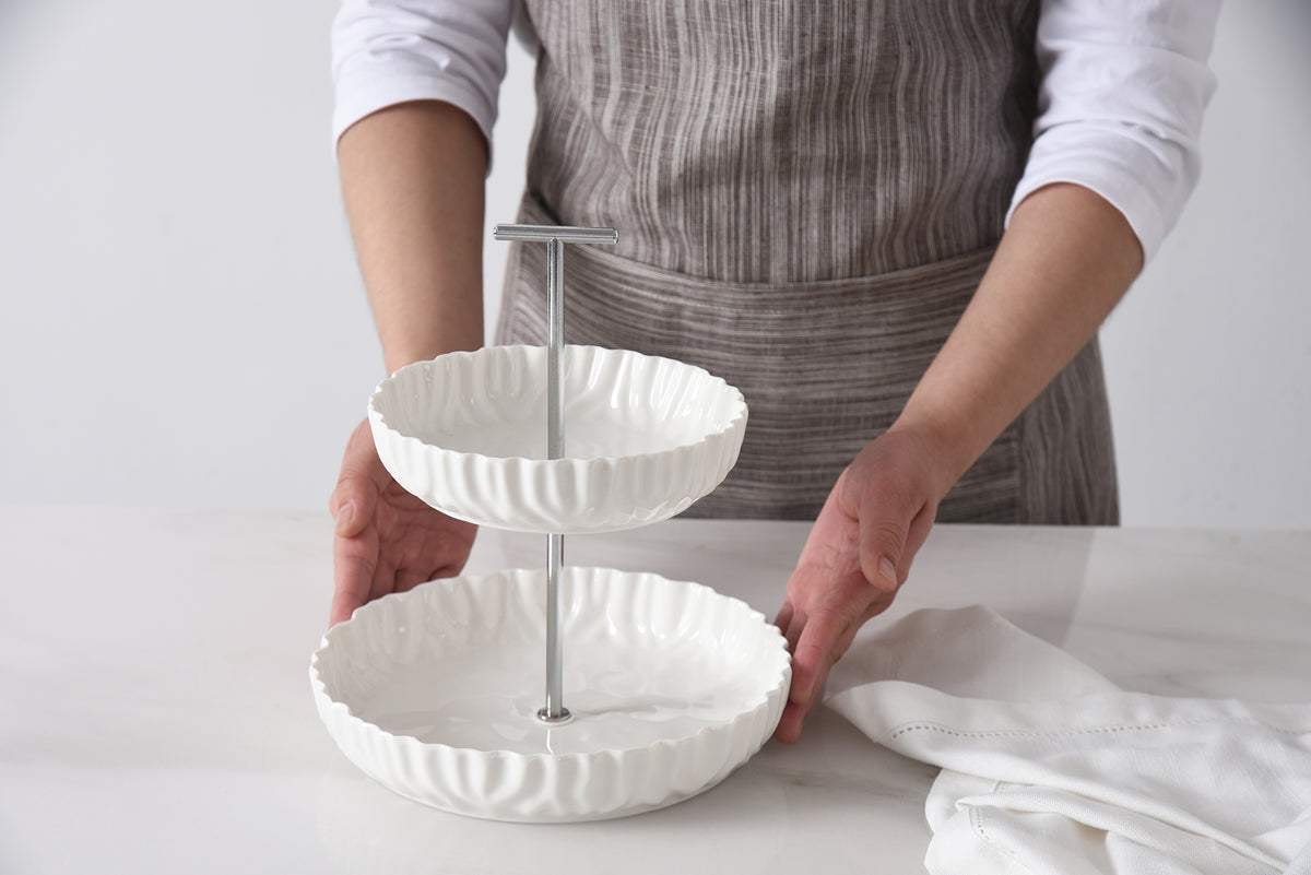 White Crinkle Style 2-Tier Stand - Oven Safe