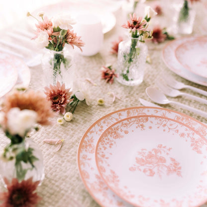 10 In. Trendables Toile Plastic Disposable Dinner Plates - 10 ct.