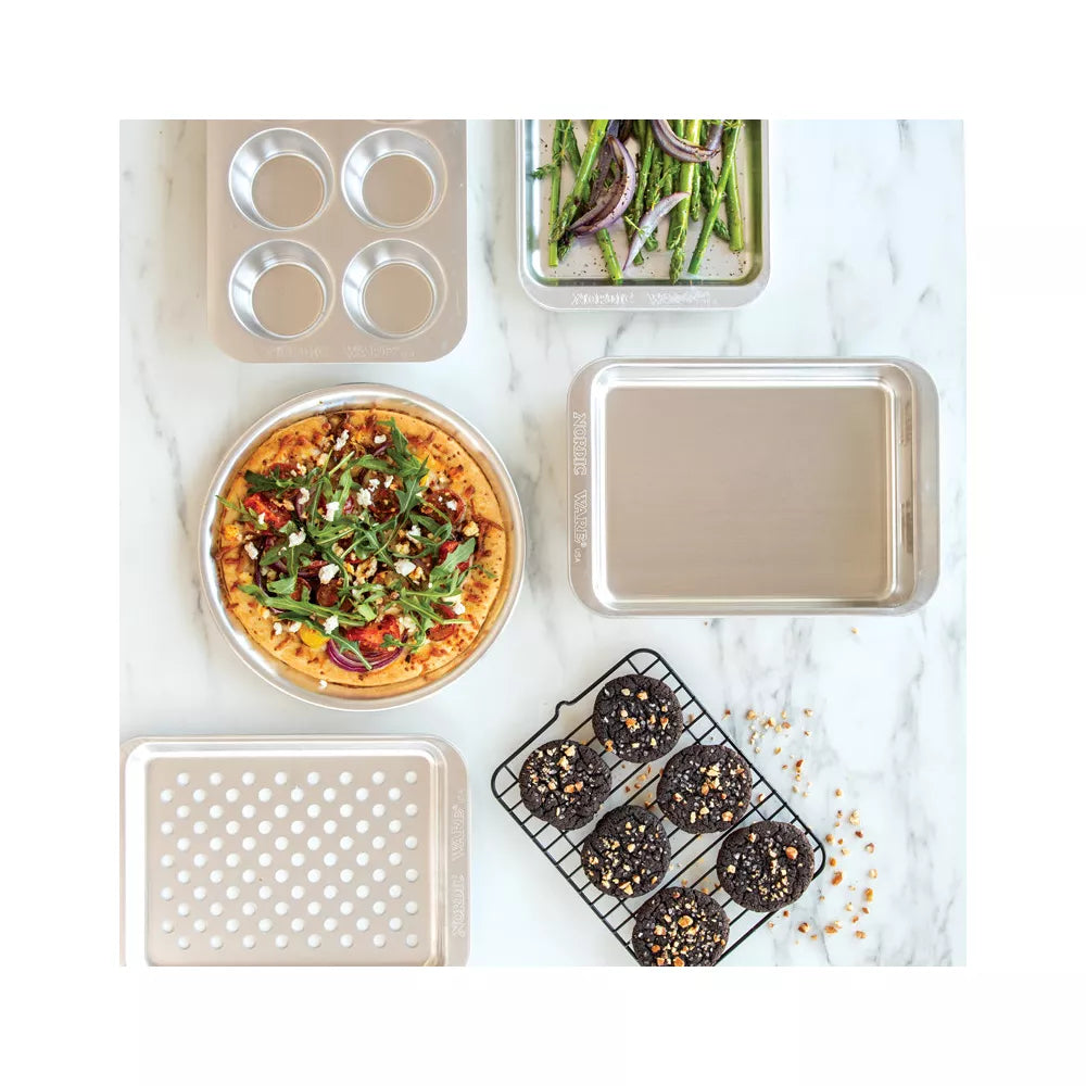 Aluminum 9" Hot Air Crisp Vented Pizza Pan/ Crisper - Oven Safe