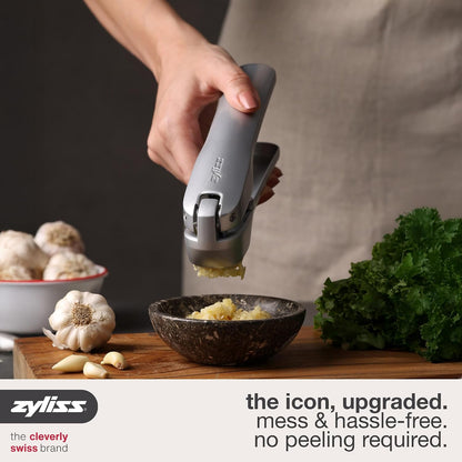 Stainless Steel Garlic & Ginger Press - Odor Free Hands, No Peel
