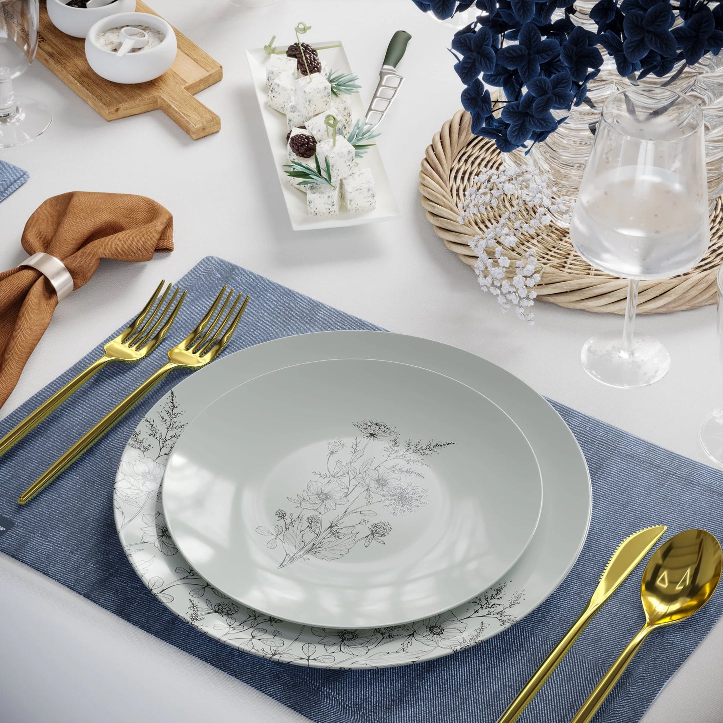 10 In. Trendables Dandelion Bloom Plastic Dinner Plates - 10 ct.